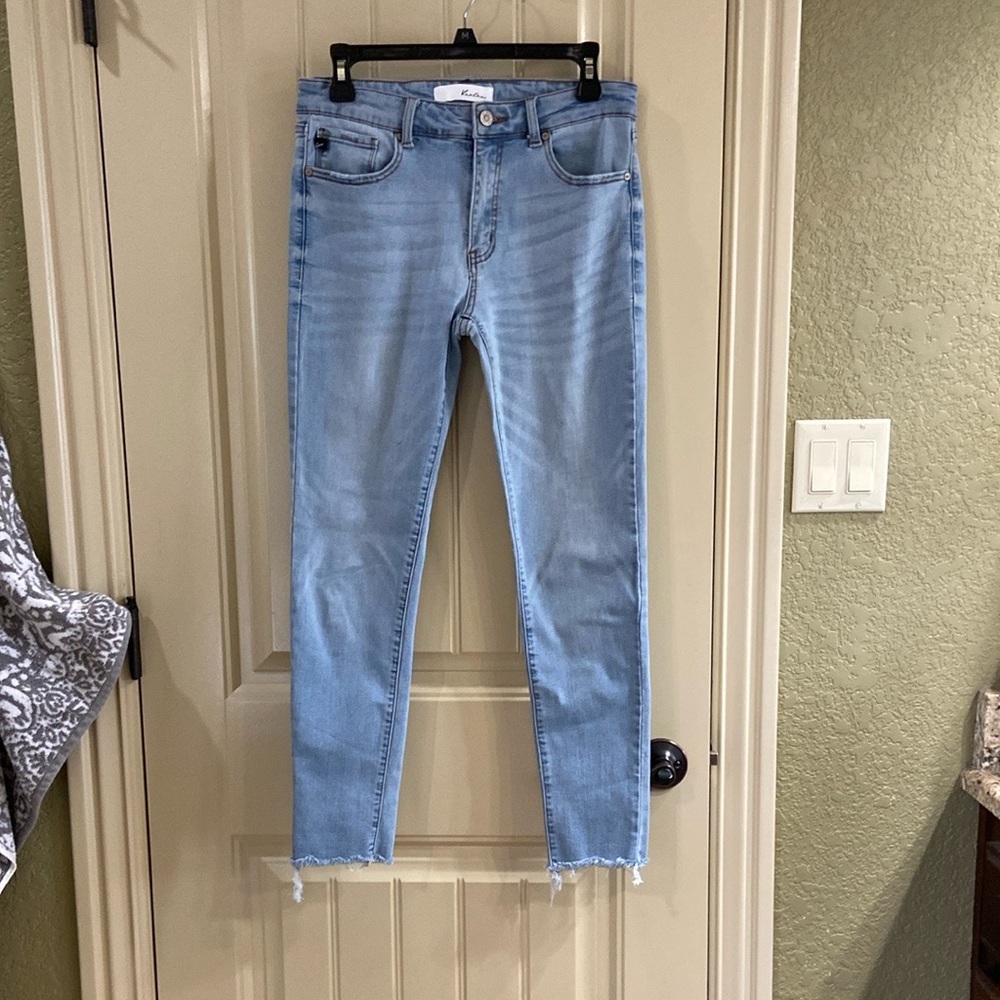 Light Colored Denim Jeans by KanCan Brand.  EUC!